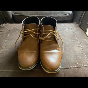 London Fog Chukka Boot